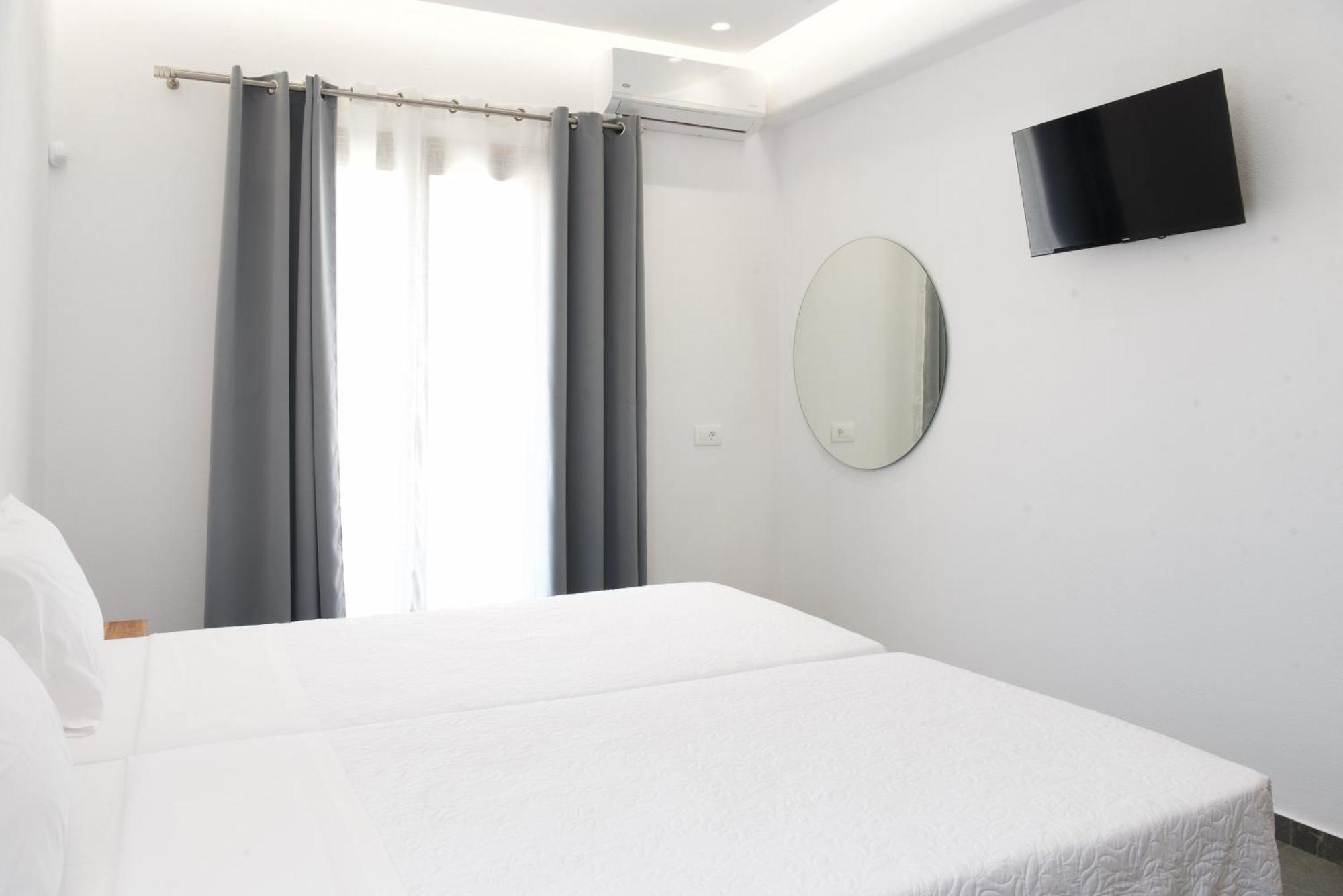 Maistros Apartments Mykonos Ftelia  Eksteriør billede